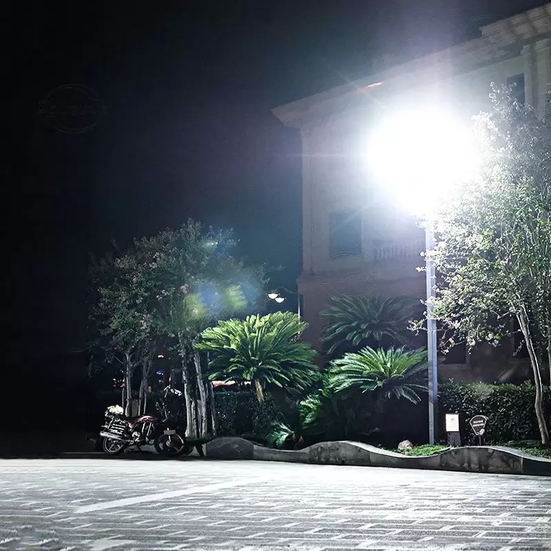 Mocna Lampa LED latarnia solarna uliczna ULTRA x3