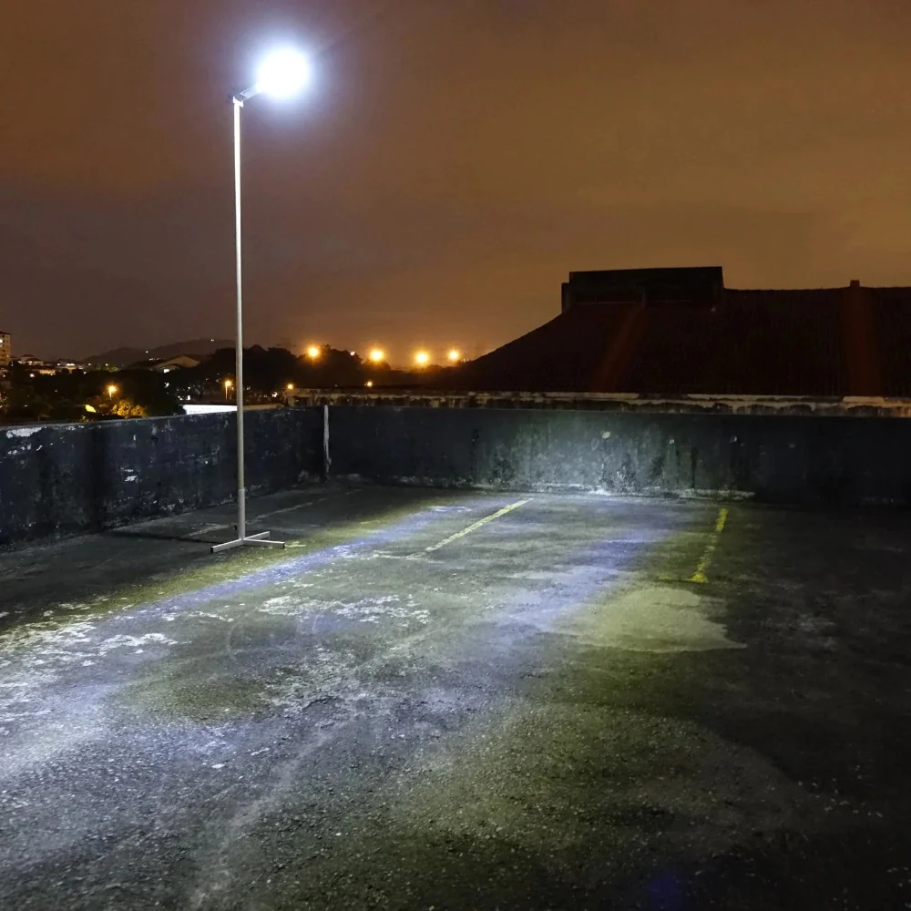Lampa solarna naścienna LED 360W XXXL
