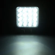 Lampa do samochodu robocza halogen szperacz 48W