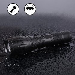 Latarka klasyczna ręczna z regulacją światła