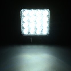 Lampa do samochodu robocza halogen szperacz 48W