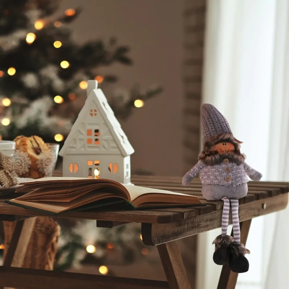 Skrzat świąteczny Elf siedzący Figurka