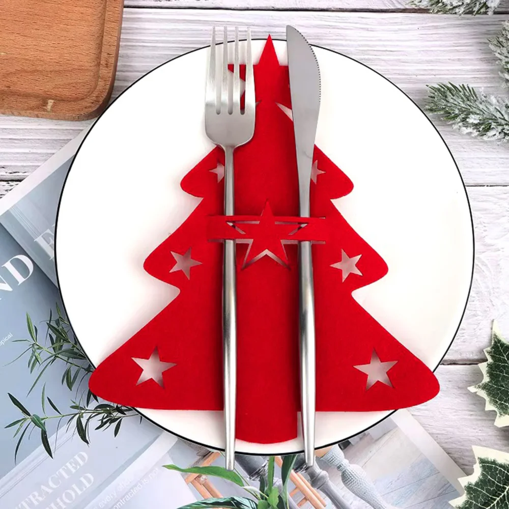 Etui na sztućce filcowe na Boże Narodzenie pokrowiec czerwona choinka 12szt.