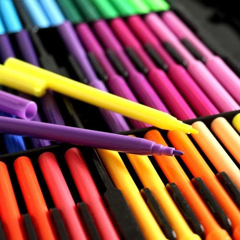 Zestaw artystyczny dla dzieci do malowania i rysowania 298 elementów Czarny + Walizka Zestaw artystyczny dla dzieci do malowania i rysowania 298 elementów Czarny + Walizka