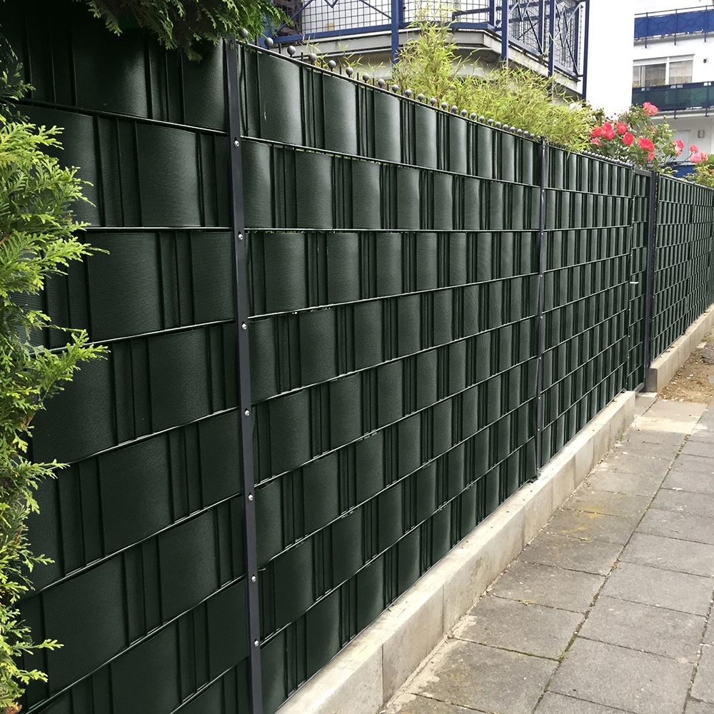 Taśma ogrodzeniowa do paneli ogrodzeniowych 19cm x 35m 450g/m2 Ciemny Zielony + 20 Klipsów