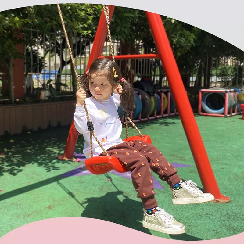 Huśtawka ogrodowa dla dzieci z linkami