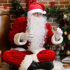 Czapka Świętego Mikołaja Czerwona z pomponem 36x28cm