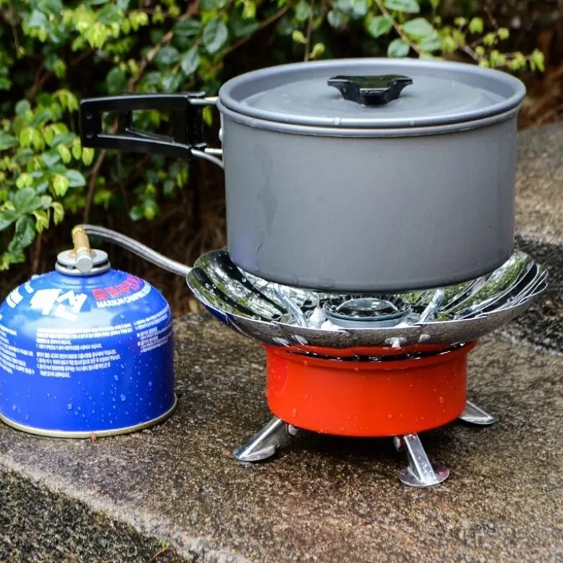 Kuchenka turystyczna gazowa z kołnierzem
