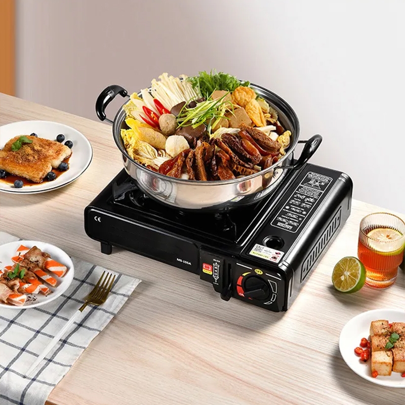 Kuchenka gazowa turystyczna w walizce