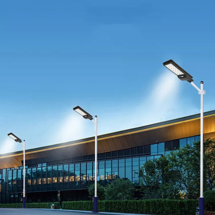 Lampa solarna zewnętrzna LED z czujnikiem zmierzchu  700W + Pilot