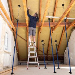 Rozpórka do montażu drzwi, futryn oraz podnośnik do mocowania płyt gk rozpierak 2w1 2 sztuki