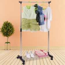 Wieszak na ubrania teleskopowy z kółkami + półka na buty