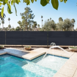 Siatka cieniująca na ogrodzenie masująca 90% 1,5x50m Grafitowy + Opaski