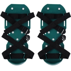 Areator wertykulator do napowietrzania trawników w formie nakładek na buty 2 sztuki