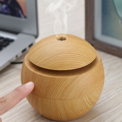 Nawilżacz powietrza automatyczny z aromaterapią Jasny Brąz 130ml