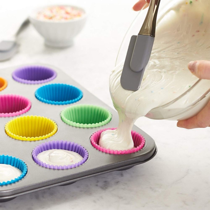 Forma stalowa do muffinek babeczek + Foremki silikonowe 12 sztuk