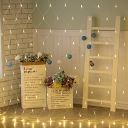 Kurtyna świetlna LED w formie siatki 2,6 x 2,6m 160LED Biały Ciepły