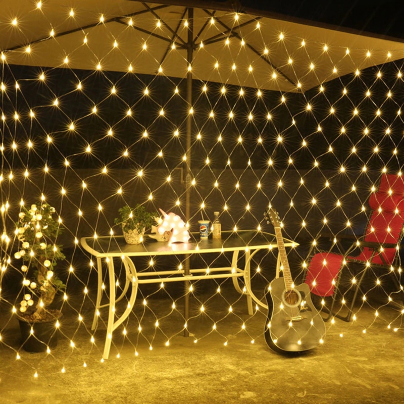 Kurtyna świetlna LED w formie siatki 2,6 x 2,6m 160LED Biały Ciepły