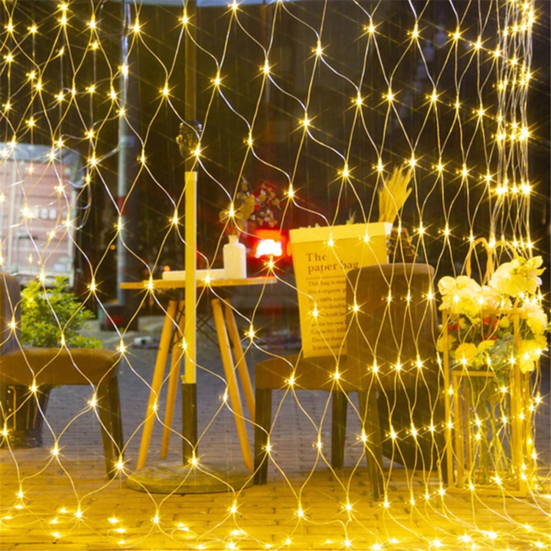 Kurtyna świetlna LED w formie siatki 2,6 x 2,6m 160LED Biały Ciepły