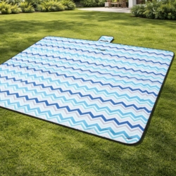 Koc piknikowy z izolowanym spodem Niebiesko-Biały z motywem Chevron 200x200cm