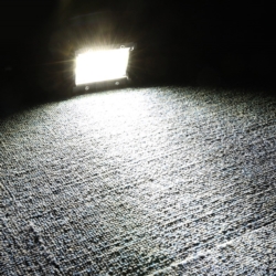 Lampa LED roboczna halogen do samochodu 12V 90W 2 sztuki