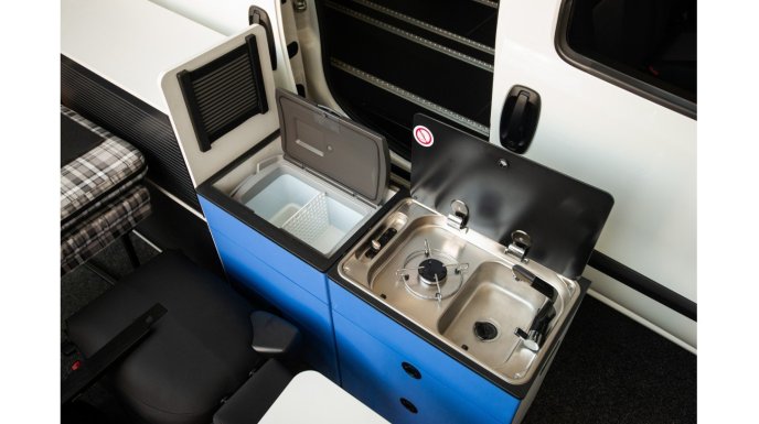  Mała lodówka do kampera - jaka się sprawdzi?