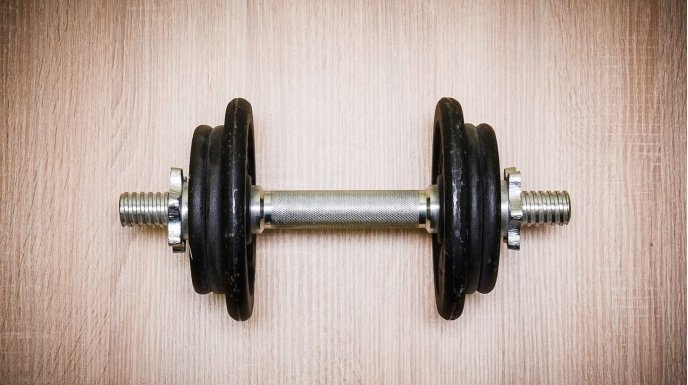  Jak dobrać hantle do treningu w domu?