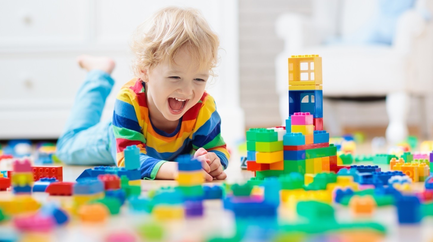 Jakie zabawki wybrać w zależności od wieku dziecka?